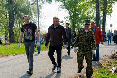 Оренбург встретит Первомай чистотой и порядком
